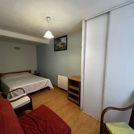 Apartamento T2 Avec Wifi Et Parking Au Centre De - Fr-1-541-159 La Roche-Posay