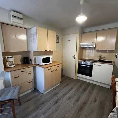 T2 Avec Wifi Et Parking Au Centre De - Fr-1-541-159